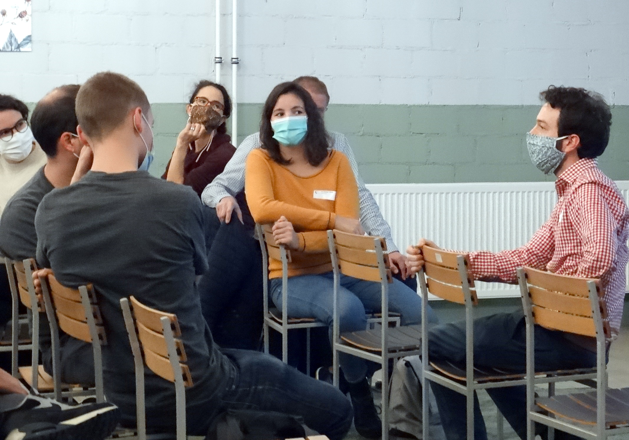 angeregte Diskussion der Young Professionals. Anlass VSA Young Professionals. (c) Paul Sicher/VSA