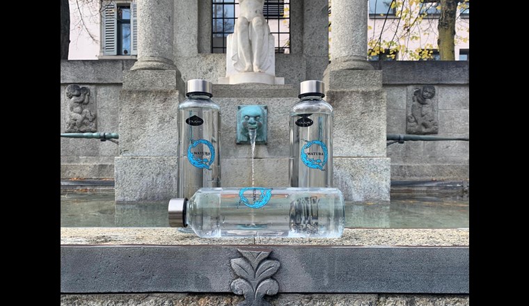 Wasser ist zentral für das Start-Up «Watura», das Element spiegelt sich im Namen wie auch im Logo wider. (©Watura)