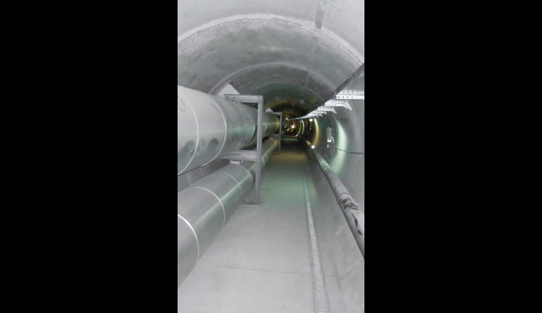 Fig. 3 Begehbare Stollenanlagen der Berner Fernwärmeversorgung. Die gezeigten Stollen sind alle neueren Datums (2010 oder neuer). Aktuell werden diese für Fernwärme-, Brauchwasser- und Telekommunikationsleitungen genutzt.