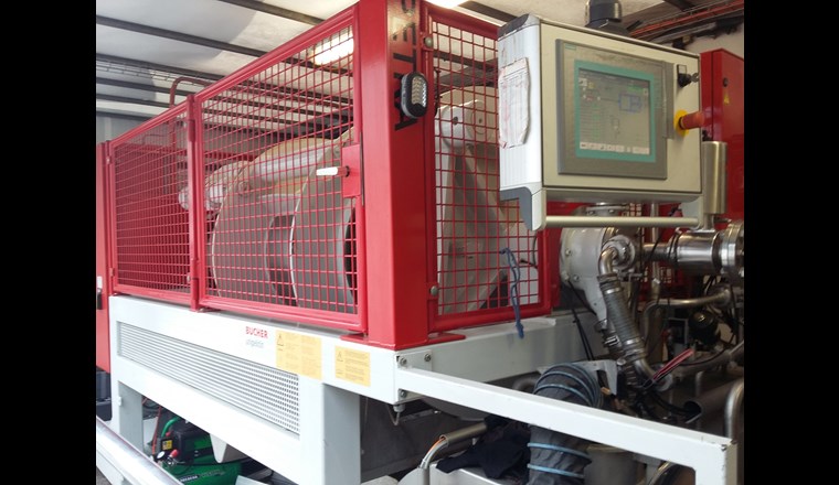 Nach dem Reaktor gelangt der Kohleschlamm in eine Presse, wo nach Abfluss des Prozesswassers die HTC-Kohle mit nur noch rund 30% Wassergehalt übrig bleibt. (©BFE-Schlussbericht)