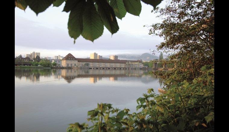 Beim Kraftwerk Augst soll klimafreundlicher Wasserstoff produziert werden. (Bild AEW Energie AG)