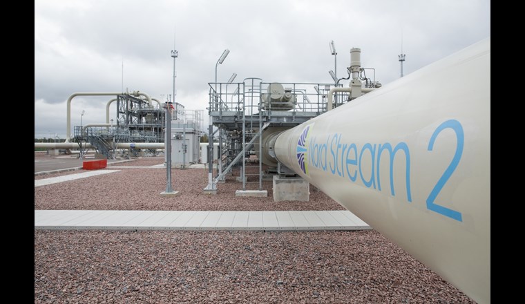 Erster Strang der Nord Stream 2-Pipeline wird mit Gas befüllt. Im Bild: Anlandestation in Russland im September 2021.  (© N. Ryutin/Nord Stream 2)