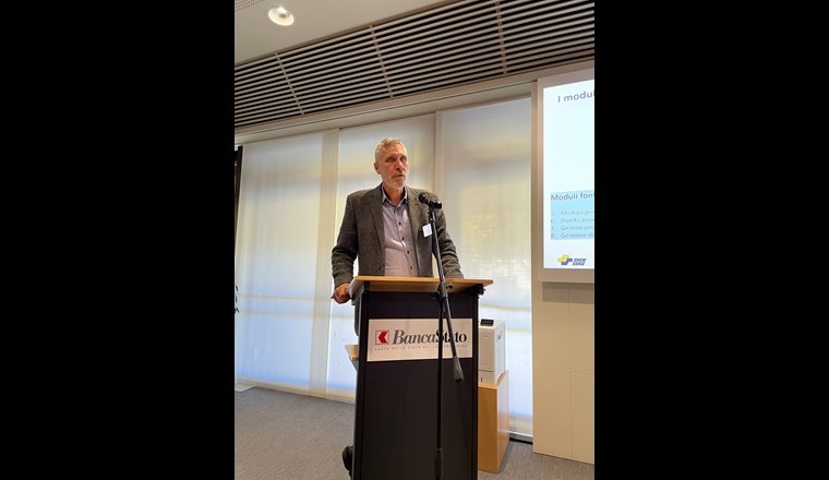 Raffaele Domenicone, Leiter der Aussenstelle im Tessin, an der Roadshow in Bellinzona. (©SVGW)