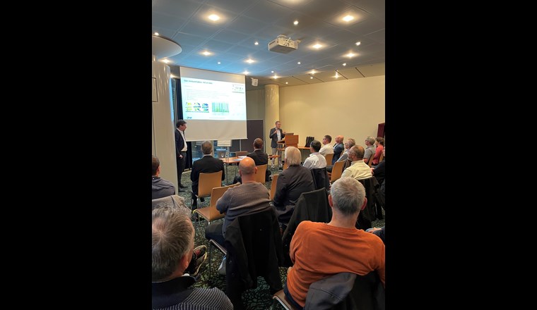 Diego Modolell,
SVGW Vizedirektor und Bereichsleiter Gas/Fernwärme an der Roadshow in Lausanne. (© SVGW)