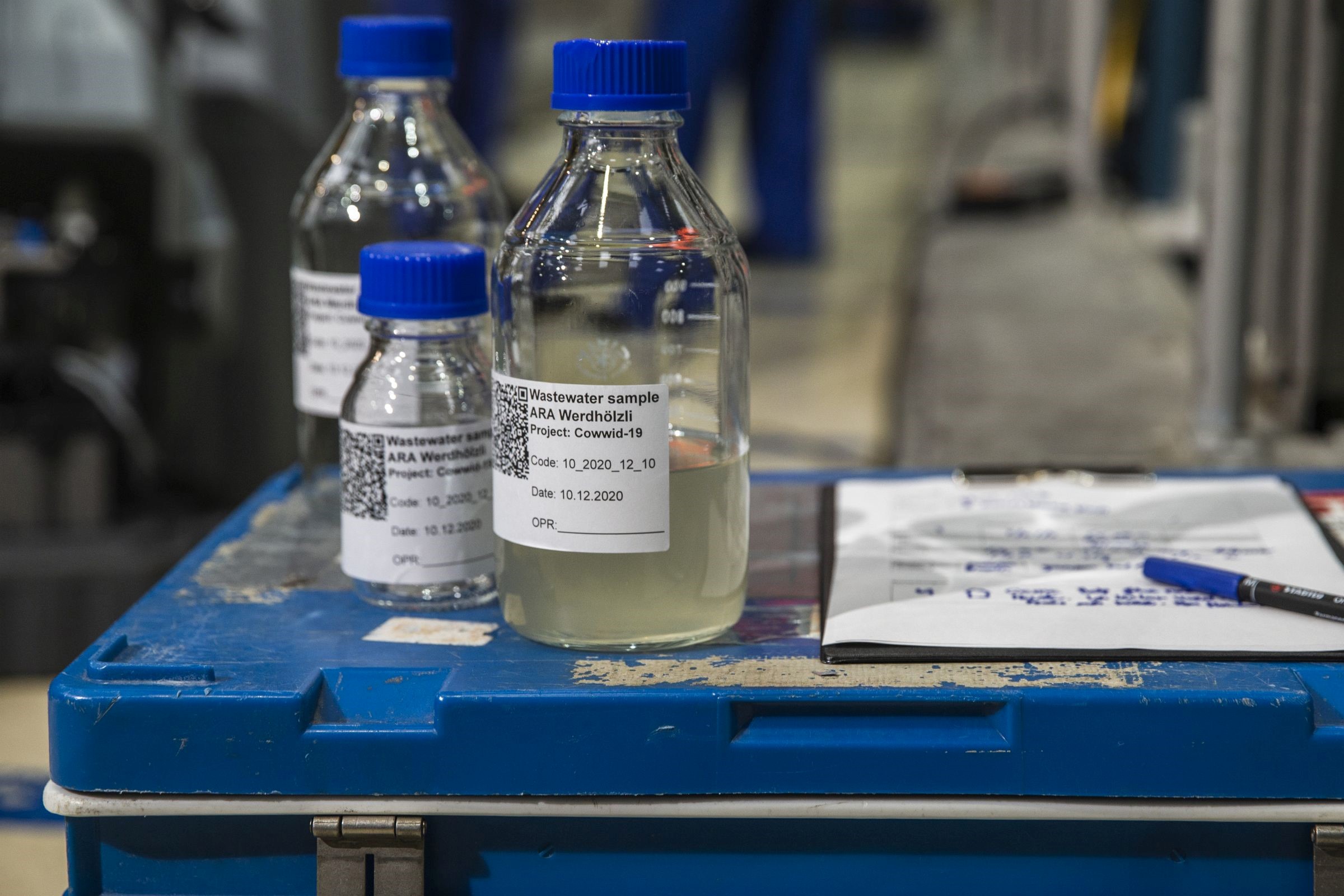 Abwasseranalysen geben Aufschluss über die Reproduktionszahl des Coronavirus. (© E. Michel, Eawag)