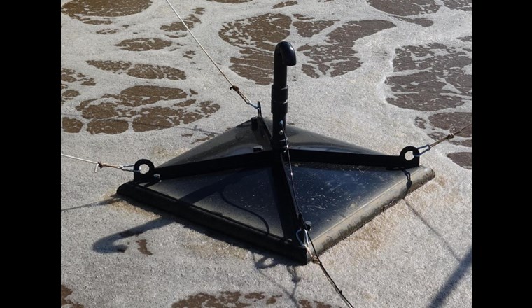 Ablufthaube auf der biologischen Reinigungsstufe.